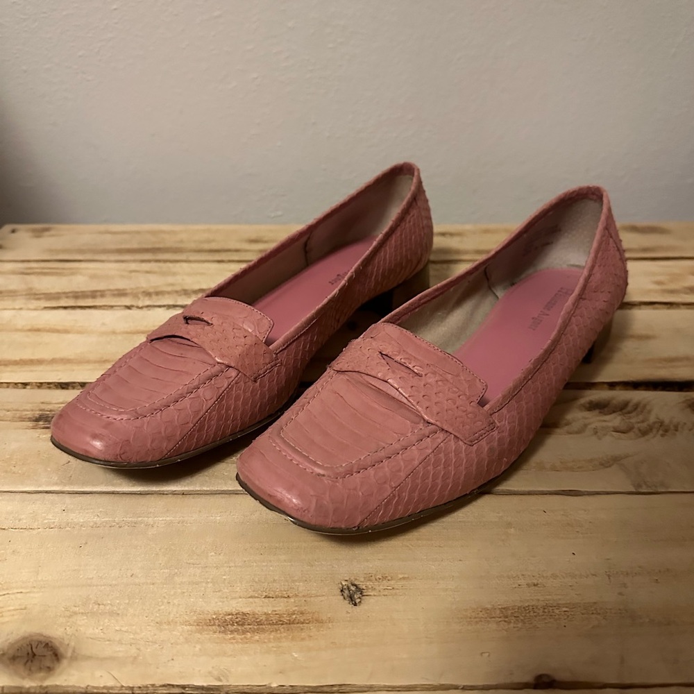 Etienne Aigner heeled loafers